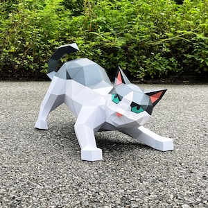 3D Cat Papercraft PDF, SVG Template For Cricut projects - Diy 3D Paper Cat Sculpture for Home Decor - Low Poly Animal Origami