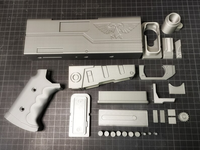40K Imperial Bolter Pistol Cosplay Prop 3dprintable Model Etsy
