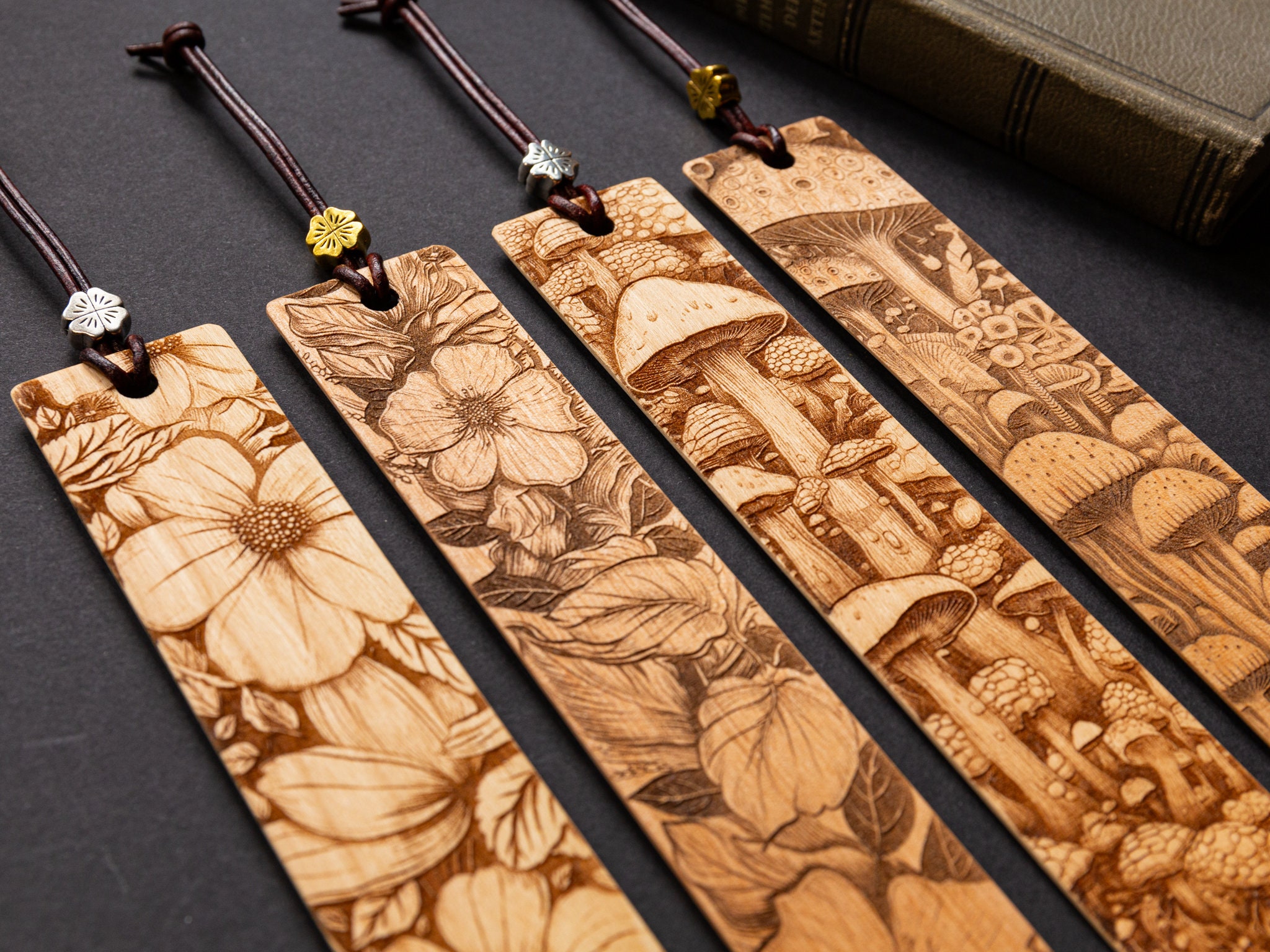 Bookmark - PERSONALIZED Fly Agaric - Birch wood Bookmark - PERSONALIZED Fly Agaric - Birch wood