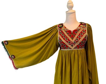 Traditional Handmade Afghan Women&#39;s Top