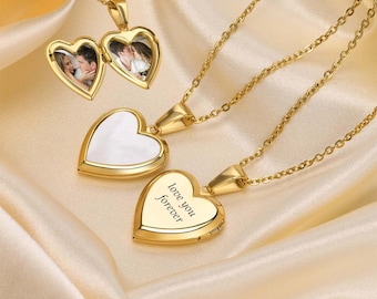 Custom Photo Locket,2 Photos,Heart Photo Locket,Gold Heart Locket,Custom Heart Pendant,Gold Locket Necklace,Necklace with Photo,Gift for Mom