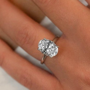 4 Carat Oval Lab Grown Diamond Solitaire Ring in 14K Solid White Gold | IGI Certified Diamond | Gift For her