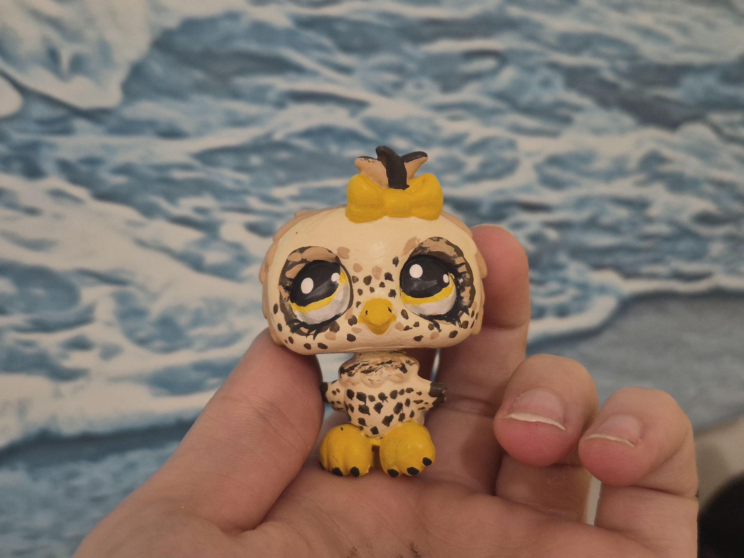 lps custom tan and golden owl