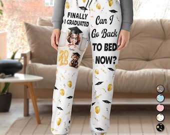 Ukończone Czy mogę wrócić do łóżka teraz Spersonalizowane spodnie piżamowe, Spodnie piżamowe dla absolwentów, Prezent na ukończenie szkoły, Spodnie dresowe na ukończenie szkoły dla niego, dla niej