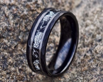 Personalized Thor Hammered Mens Wedding Band: 8mm Black Tungsten Ring,Silver Leaf Inlay,Black Tungsten Ring,Unique Wedding Ring,Band for Him