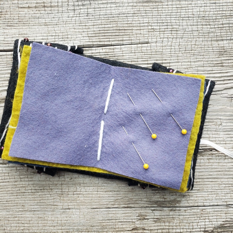 Felt Needle Book Pin Cushion Boro Handmade Needlecase