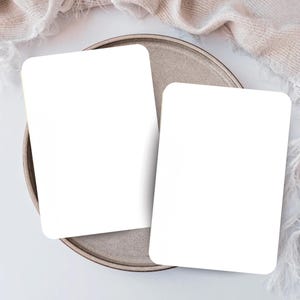 Kartong med rundade kanter, 5x7, blankt matt, klart vitt gör-det-själv-inbjudningspapper, 80 lb bröllop