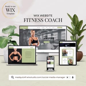 Peut inclure: Une maquette de site web pour un coach de fitness, montrant un ordinateur de bureau, un ordinateur portable, une tablette et un smartphone, tous affichant le même site web. Le site web présente une photo d'une femme dans une salle de sport, avec le texte "Apprenez à perdre du poids et à gagner en confiance" et "MIA FLEX FITNESS COACH" sur la page.