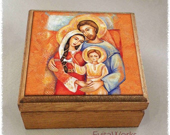 Holy Family, Nativity scene print on natural wooden box, a Savior is Born, Catholic home altar, rosary treasure memories trinket chest