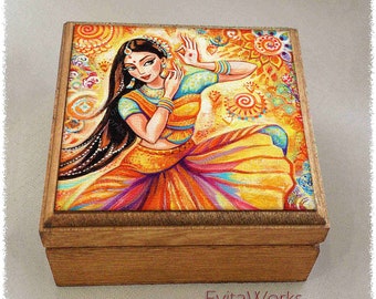 Indian Classic Dancer Print on Natural Wooden Box