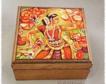 Indian classic dancer print on natural wooden box, Bharatanatyam, hands henna woman sari dress, treasure memories trinket chest