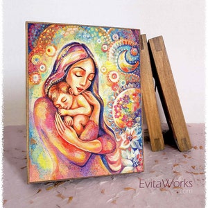 Stampa dell'amore della giovane madre su blocco di legno naturale, moderna decorazione d'arte cristiana