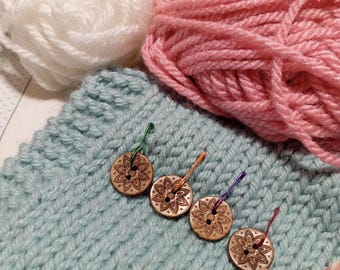 Mandala stitch markers, Flower stitch markers, Coconut shell buttons pins, Crochet lovers gift set, wood markers set, crocheting charms