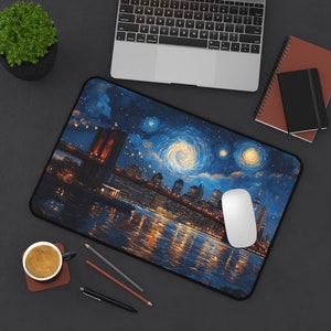 Starry Night Brooklyn Bridge Mauspad - Van Gogh inspirierte Schreibtischmatte - Künstlerische New York Skyline Black Edge: 12"x18"