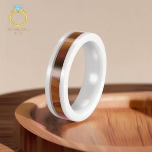 Anello in ceramica bianca per uomo e donna, intarsiato con carta vetrata dorata, carta effetto legno, adesivo, anello unisex in ceramica bianca da 6 mm, anello per lui