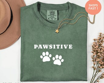 Pawsitive - Chemise pour amoureux des chats, T-shirt drôle de jeu de mots, chat mignon et douillet, cadeau rétro pour amoureux des animaux, T-shirt drôle de chat, amoureux des animaux de compagnie, chemise meme chat