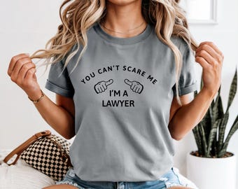 「怖がらせないで、私は弁護士よ」Tシャツ - 面白い弁護士ギフトTシャツ、弁護士向け法律ユーモアTシャツ、法廷弁護士Tシャツ、正義Tシャツ