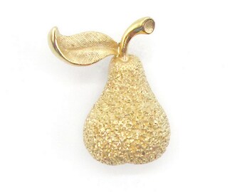 Pear Pin Golden Glitz Small Collar Pin Vintage