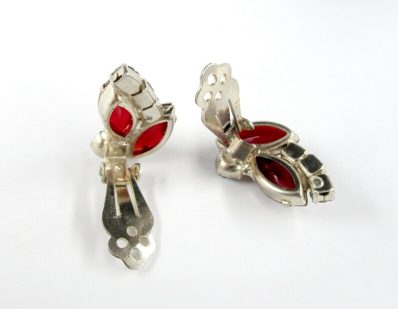 Red Rhinestone Earrings Silver tone Clip On