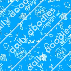 Peut inclure: Un fond bleu avec des gribouillis blancs de divers objets, y compris une couronne, une paire de lunettes de soleil, une batte de baseball, un n&oelig;ud, une paire de ciseaux, une part de pizza avec le mot "D&eacute;sol&eacute;" dessus, une jupe, un hot-dog, un chat et le texte "Chut!" r&eacute;p&eacute;t&eacute; dans tout le motif.