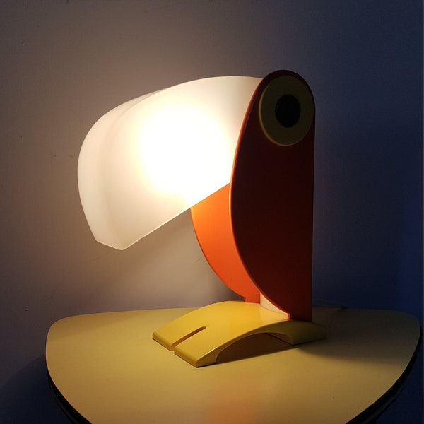 SALE !! TOUCAN lamp /  Old Timer FERRARI Verona light / OfT Italian mid-century lighting / vintage 60s 60's 1960s parrot