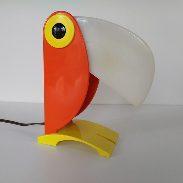 TOUCAN lamp /  Old Timer FERRARI Verona light / OTF Italian mid-century lighting / vintage 60s 60's 1960s parrot