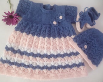 Newborn Girl Outfit, Set of  Dress, Beanie Hat and Booties, Hand Knitted with Hypoallergenic Acrylic Wool, Ready to Ship.