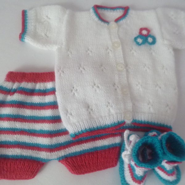 Baby Girl Outfit, Set of Vest Sweater, Bloomers and Booties, Hand Knitted with Soft Hypoallergenic Acrylic Wool.