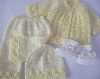 Newborn Unisex Baby Outfit, Set of Cardigan Sweater, Pants, Beanie hat and Booties, Hand Knitted with Soft Acrylic Wool.