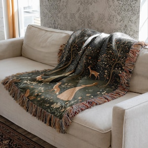 Forest Tapestry Woven Blanket, Enchanted Folk Art Throw, Magical Fairy Tale Home Decor, Ethereal Woodland Wall Hanging, Mythical Nature afbeelding 3