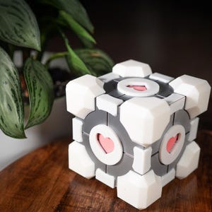 Companion Cube - Portal inspired collectable and prop