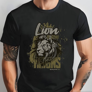 Lion of Judah Graphic T-shirt, Christian Apparel Unisex Tee,  Revelation 5:5 Shirt for Faith-Based Gifts, Classic Short Sleeve Tee