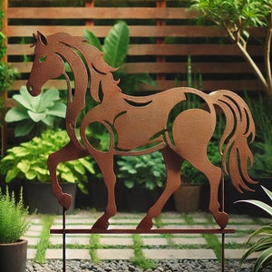 Caballo de metal rústico para decoración de jardín: estacas para jardín