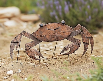 Rustic Crab Garden Art: Playful Coastal Accent - Garden Stake