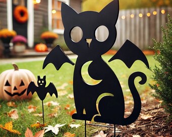 Gato con alas de murciélago para Halloween: decoración de jardín
