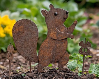 Peanut the Squirrel Garden Stake - Garden Stake