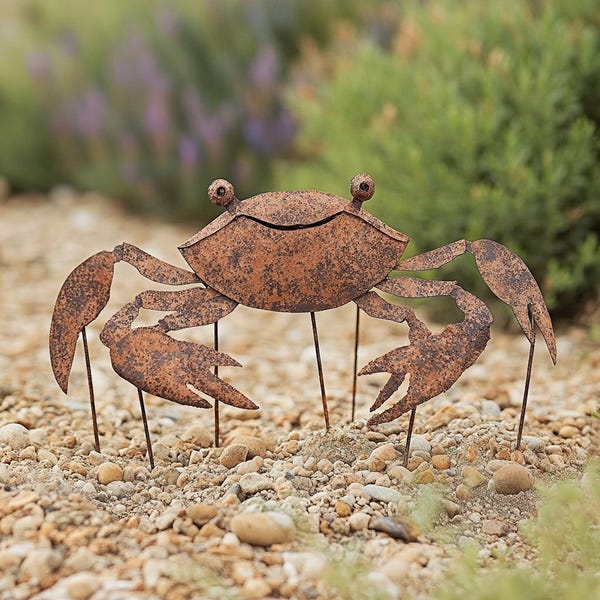 Playful Crab Sculpture: Rustic Metal Garden Decor - Garden Stake Decor