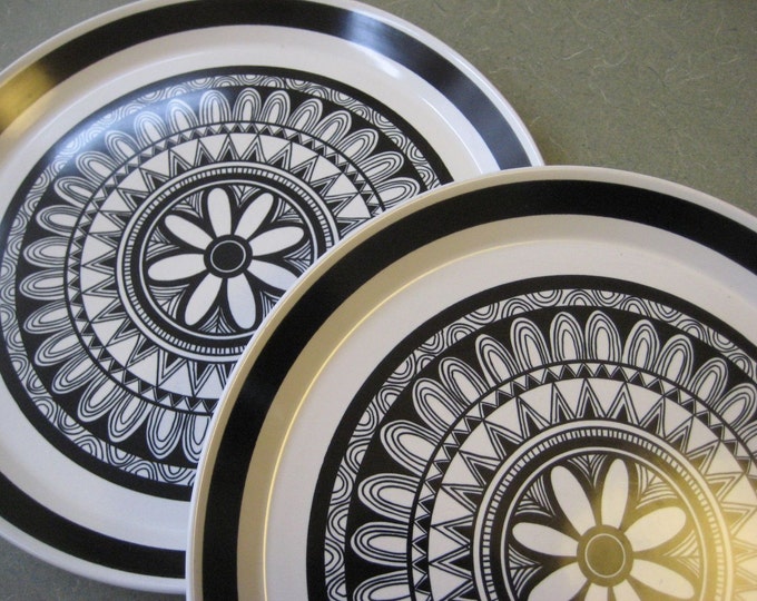RESERVED Vintage Blackandwhite Mikasa Dinner Plates, Studiokraft Line