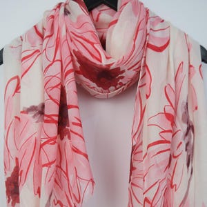 Big Daisy Print Scarf Fuchsia Pink, Bold Floral Wrap Shawl for Women,Lightweight Cotton Viscose Scarf, Spring Summer Accessory, Gift For Her