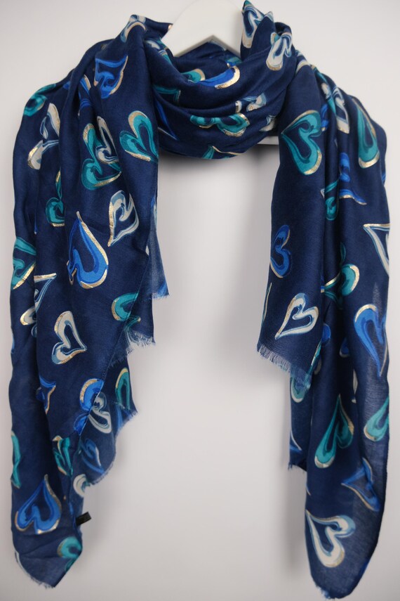 Sciarpa esclusiva da donna con stampa a cuore, blu con lamina d'oro,  elegante sciarpa in cotone leggera e morbida, regalo per donna, idea regalo