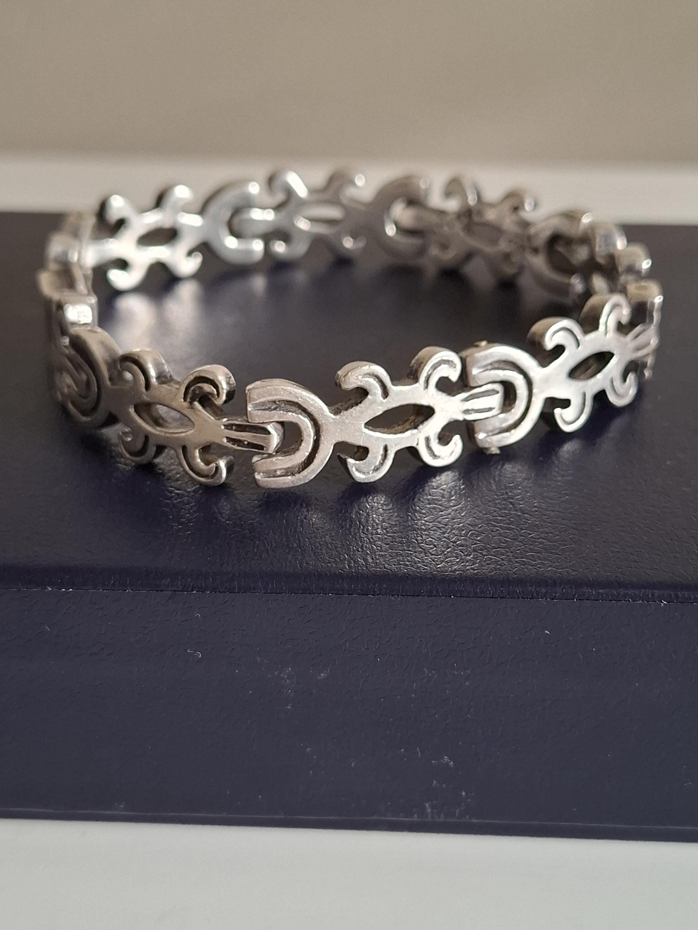 Magnificent Heavy Sterling Silver Taxco (TF-70) Mexico Bracelet