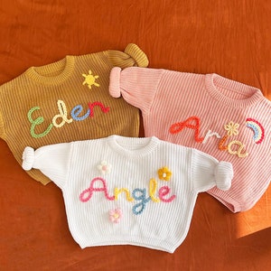 Personalized Baby Jumper with Hand-Embroidered Name Monogram, Baby Girls Sweater With Name, Christmas gift Birthday Gift For Girls Boys