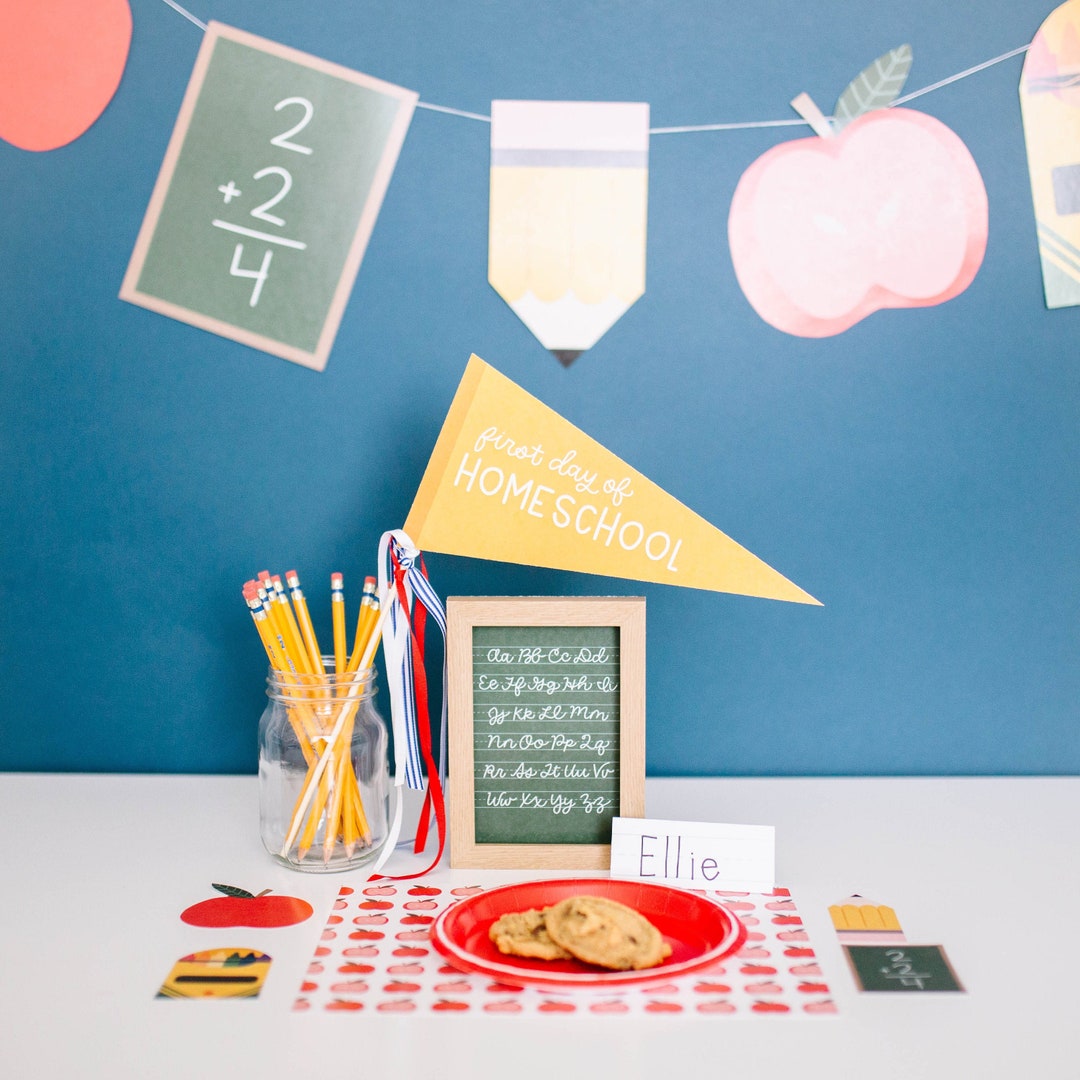 Back to School Printables - Homeschool Printables - Back to School Sign ...