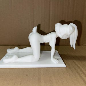 NSFW Lola Häschen Figur
