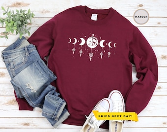 Celestial Sweatshirt, Boho Moon Astronomy Outfit, Boho Mystical Moon And Sun Hoodie, Spiritual Moon Women Clothing Gifts, Moon Phase Hoodie
