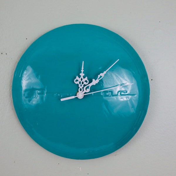 Vintage Pontiac hub cap clock