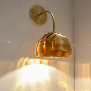 IRIS SCONCE | Designer Wall Light | Modern Sconce | Mood Lighting