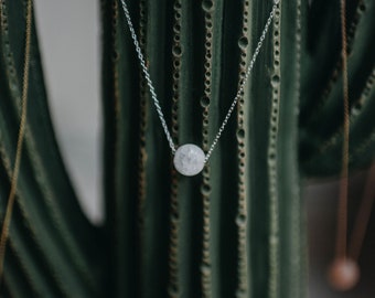 Solo Stone Necklace | Clear Quartz