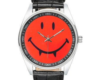 VAMPIRE SMILE Design on a new watch | the 70s smiley face with a vampire twist