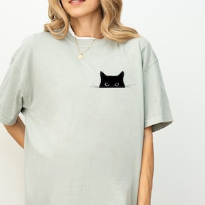 Pocket Cat Shirt, Cat Lover Pocket Tee, Funny Cat Shirt, Cat Shirt, Cat Mom Shirt, Comfort Tee, Cat Mom Tee, Cat Lover Shirt